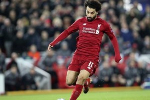  萨拉赫里程碑夜哑火，利物浦爆冷负升班马  