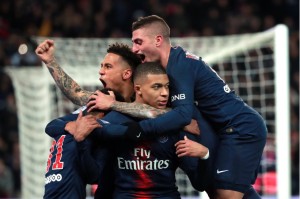  斯特拉斯堡主场爆冷，击败领头羊巴黎圣日耳曼  