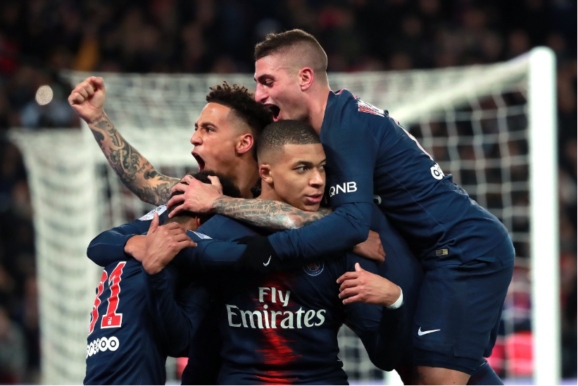  斯特拉斯堡主场爆冷，击败领头羊巴黎圣日耳曼  